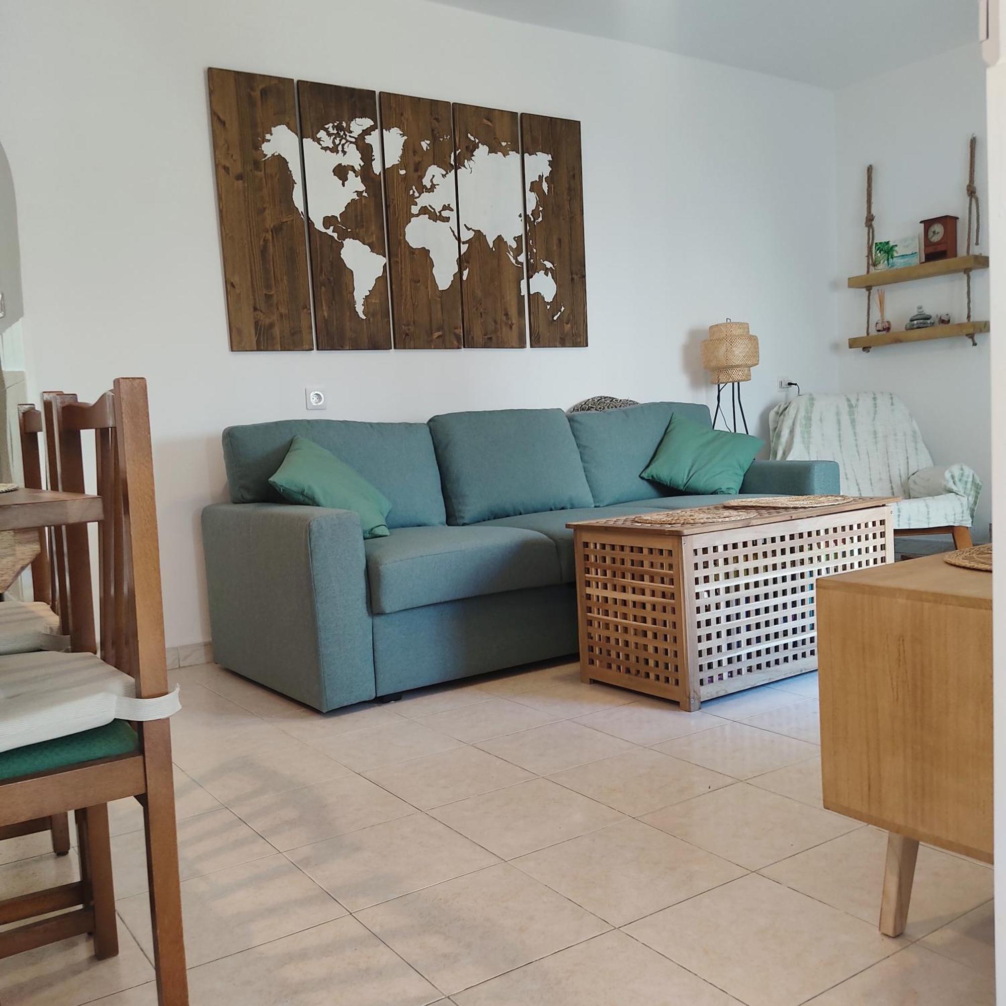Acogedora Casa Familiar Con Patio Villa ซาโลเบรญา ภายนอก รูปภาพ
