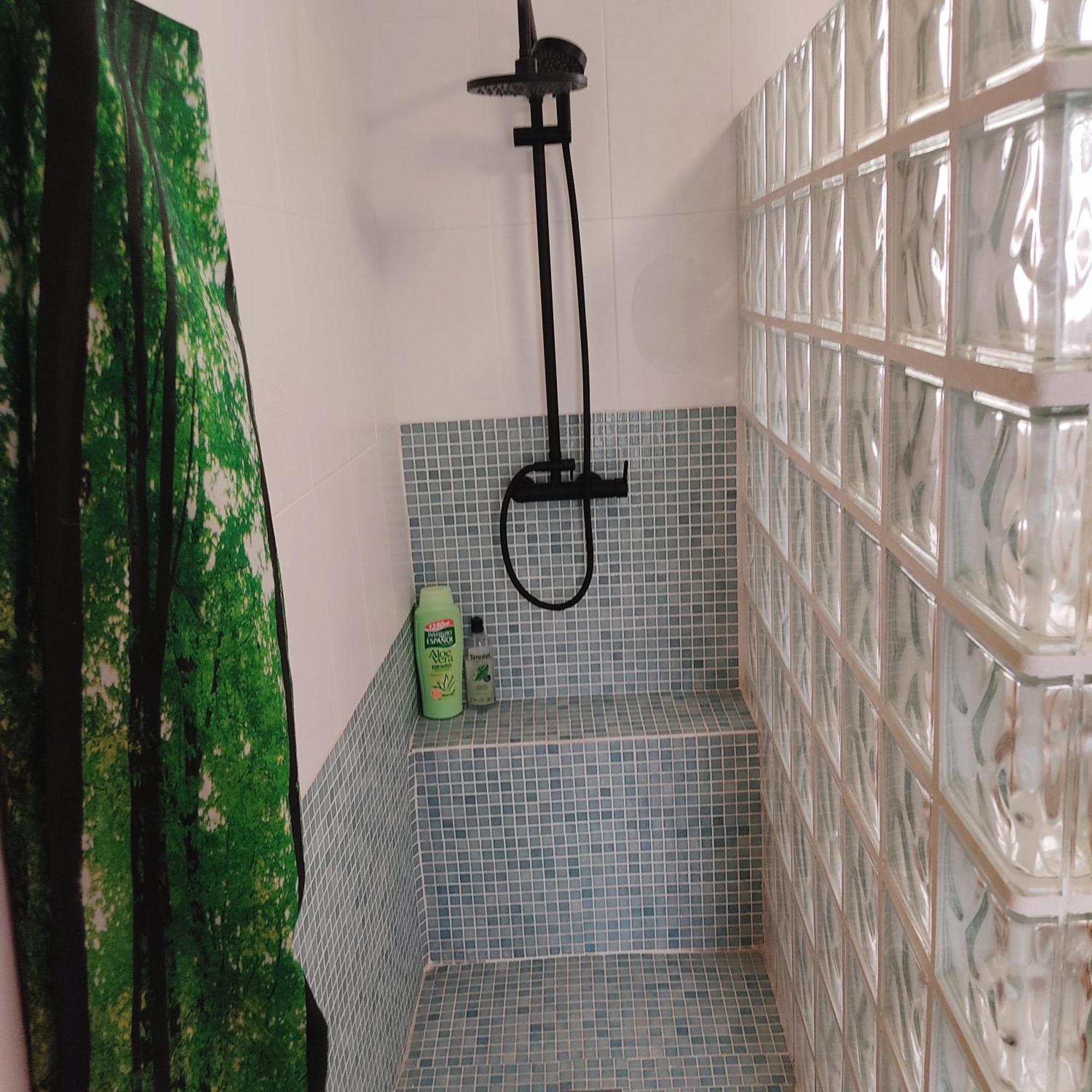 Acogedora Casa Familiar Con Patio Villa ซาโลเบรญา ภายนอก รูปภาพ